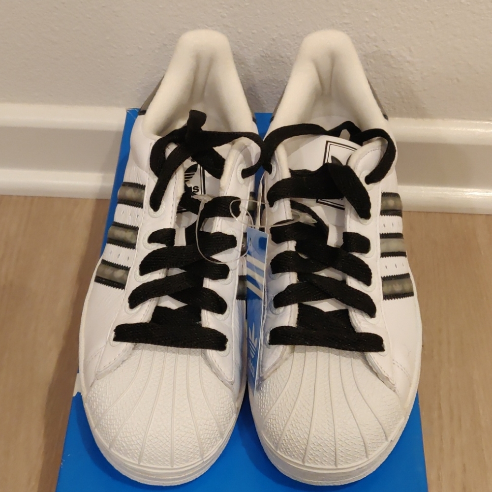 Adidas Superstar PRI Sneakers Size 7 New With Tag